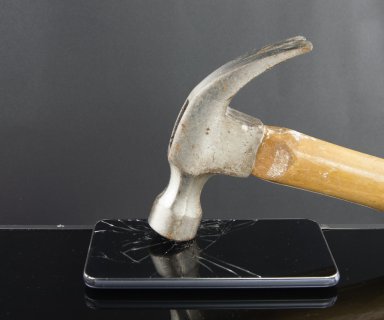 breaking smart phone
